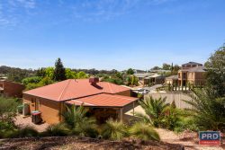 11A Paperbark Ct, Strathdale VIC 3550, Australia