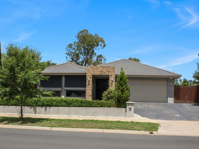 46 Cambridge Dr, Mansfield VIC 3722, Australia