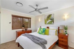 21 Catherine St, Birkdale QLD 4159, Australia