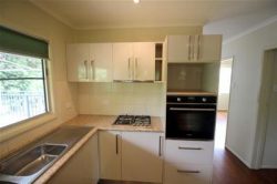 31 Cutten St, Bingil Bay QLD 4852, Australia