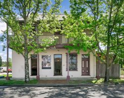 93 Dumaresq St, Armidale NSW 2350, Australia