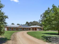 231 Ewings Rd, Avenel VIC 3664, Australia