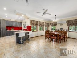 231 Ewings Rd, Avenel VIC 3664, Australia