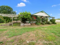 424 Ancona Rd, Ancona VIC 3715, Australia