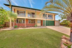 22 Parkside St, Tannum Sands QLD 4680, Australia