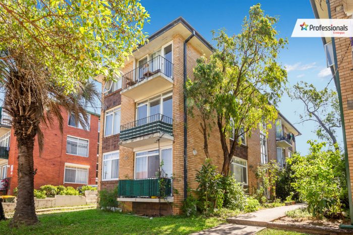 2/65A Harrow Road Auburn NSW 2144