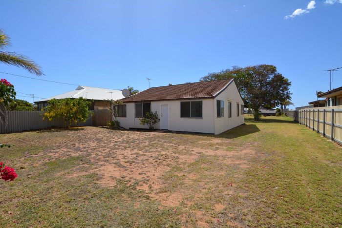 44 Cleaver Street South Carnarvon WA 6701