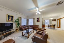 147 Glengala Rd, Sunshine West VIC 3020, Australia