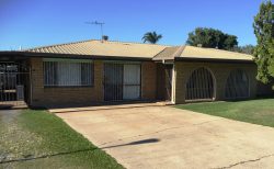 30 Hillside Terrace Mount Pleasant QLD 4740