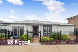 1 Kelsh St, Blair Athol SA 5084, Australia