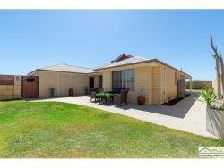 7 Saintfield Corner, Ridgewood WA 6030, Australia