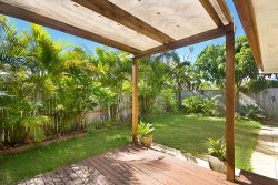 2/17 Blundell Blvd Tweed Heads South NSW 2486