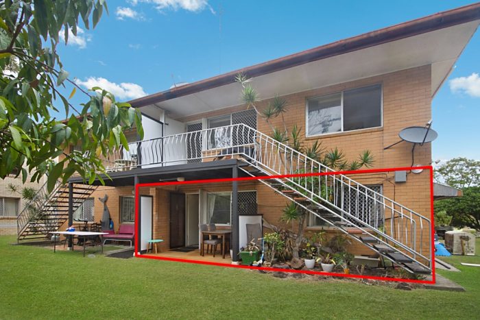 2/41 Coolangatta Road Kirra QLD 4225