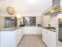 24 Bernard St, Kelmscott WA 6111, Australia