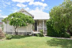 13 Dover St, Moree NSW 2400, Australia