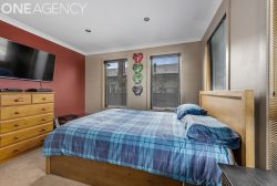 1A Barker St, Devonport TAS 7310, Australia