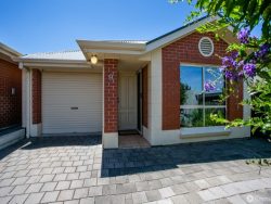 Unit 9/2 Braes Cl, Reynella East SA 5161, Australia