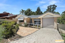 10A Platts Cl, Toormina NSW 2452, Australia