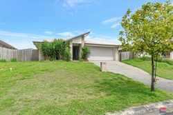 4 Kylah Ct, Yamanto QLD 4305, Australia