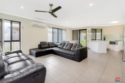 4 Kylah Ct, Yamanto QLD 4305, Australia