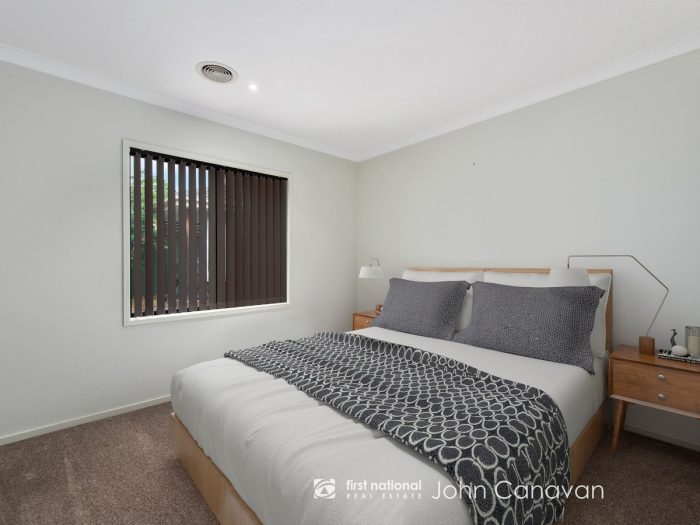 46 Cambridge Dr, Mansfield VIC 3722, Australia