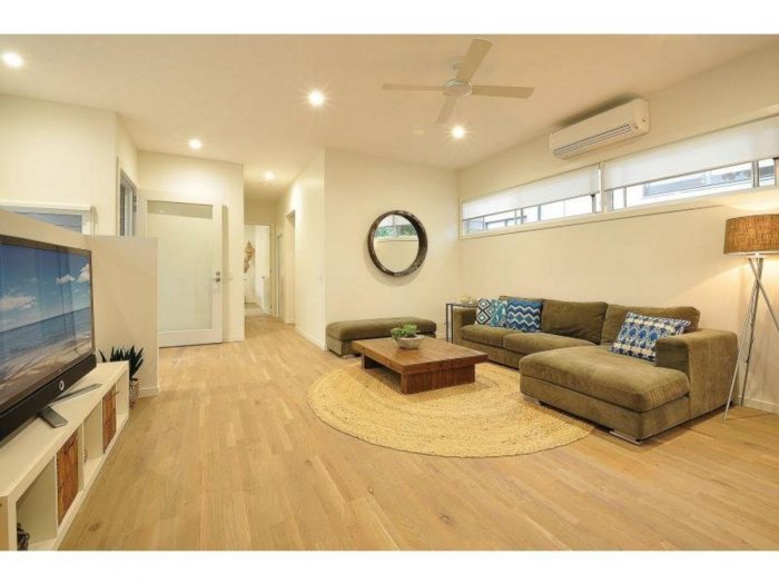 202A Ocean Parade, Burleigh Heads, Qld 4220, Australia