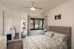 13 Banbury Rd, Reservoir VIC 3073, Australia