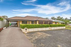 25 Dudley Dr, Usher WA 6230, Australia