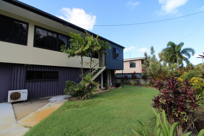 7 Skylark St, Slade Point QLD 4740, Australia