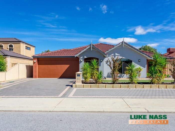 27 Beauly Parade, Canning Vale WA 6155, Australia