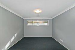 6 Huxtable Place, Goulburn, NSW 2580, Australia