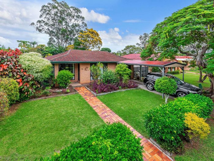 52 Magenta St, Wavell Heights QLD 4012, Australia