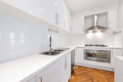 Unit 3/82-84 Severn St, Box Hill North VIC 3129, Australia