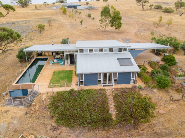 110 Little Hill Rd, Beverley WA 6304, Australia