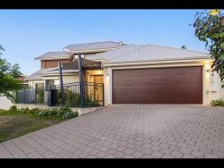 7 Vistula Terrace, Kelmscott WA 6111, Australia