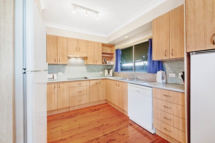 88 Priestman Ave, Umina Beach NSW 2257, Australia