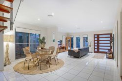 10 Allenby Cl, North Lakes QLD 4509, Australia