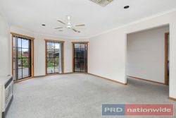 Unit 3/220 Ascot St S, Ballarat Central VIC 3350, Australia