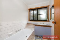 Unit 3/220 Ascot St S, Ballarat Central VIC 3350, Australia