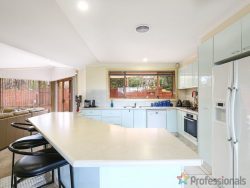 14 Eulahbar Cres, Armidale NSW 2350, Australia