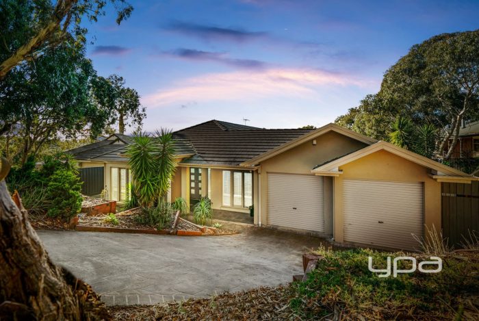 18 Fullwood Dr, Sunbury VIC 3429, Australia