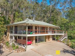 8 Lookout Ct, Camp Mountain QLD 4520, Australia
