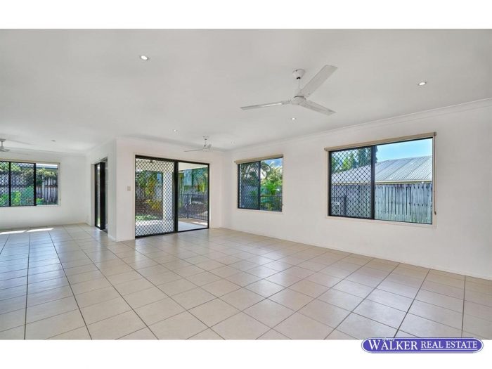 8 Cadell St, Bentley Park QLD 4869, Australia