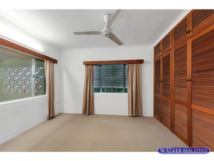 8 Mywee St, Bayview Heights QLD 4868, Australia