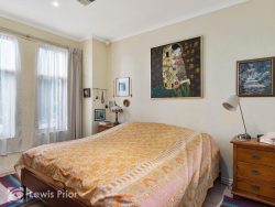 7 Seaview Cres, Dover Gardens SA 5048, Australia