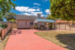36A Island Queen St, Withers WA 6230, Australia