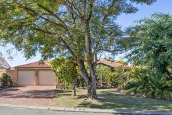 5 Kilrush Pl, Waterford WA 6152, Australia