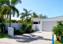 53 Midshipman St, South Mission Beach QLD 4852, Australia