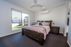 Unit 2/16B Farthing Ct, Kepnock QLD 4670, Australia