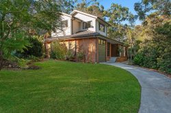 9 Paul Cl, Hornsby Heights NSW 2077, Australia